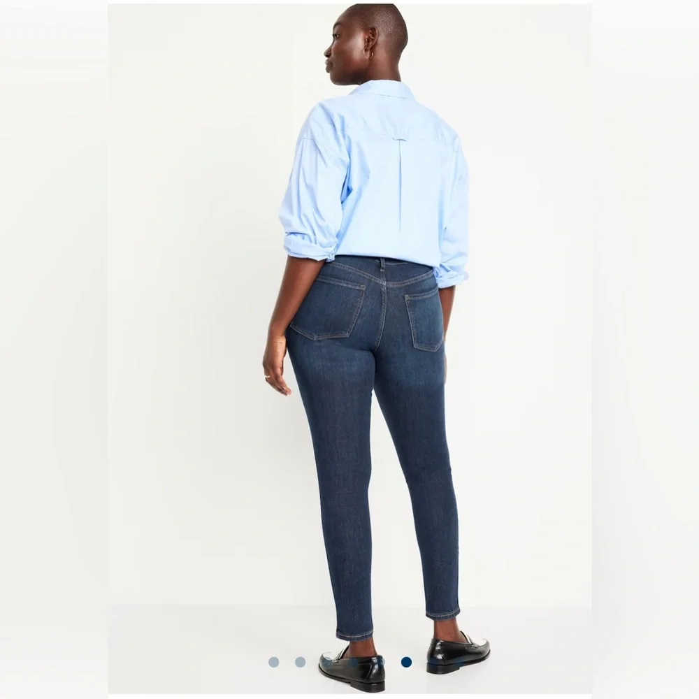 🆕 Old Navy Women’s Mid-Rise Rockstar Super-Skinny Jeans 14 Large Dark Wash - Picture 3 of 16